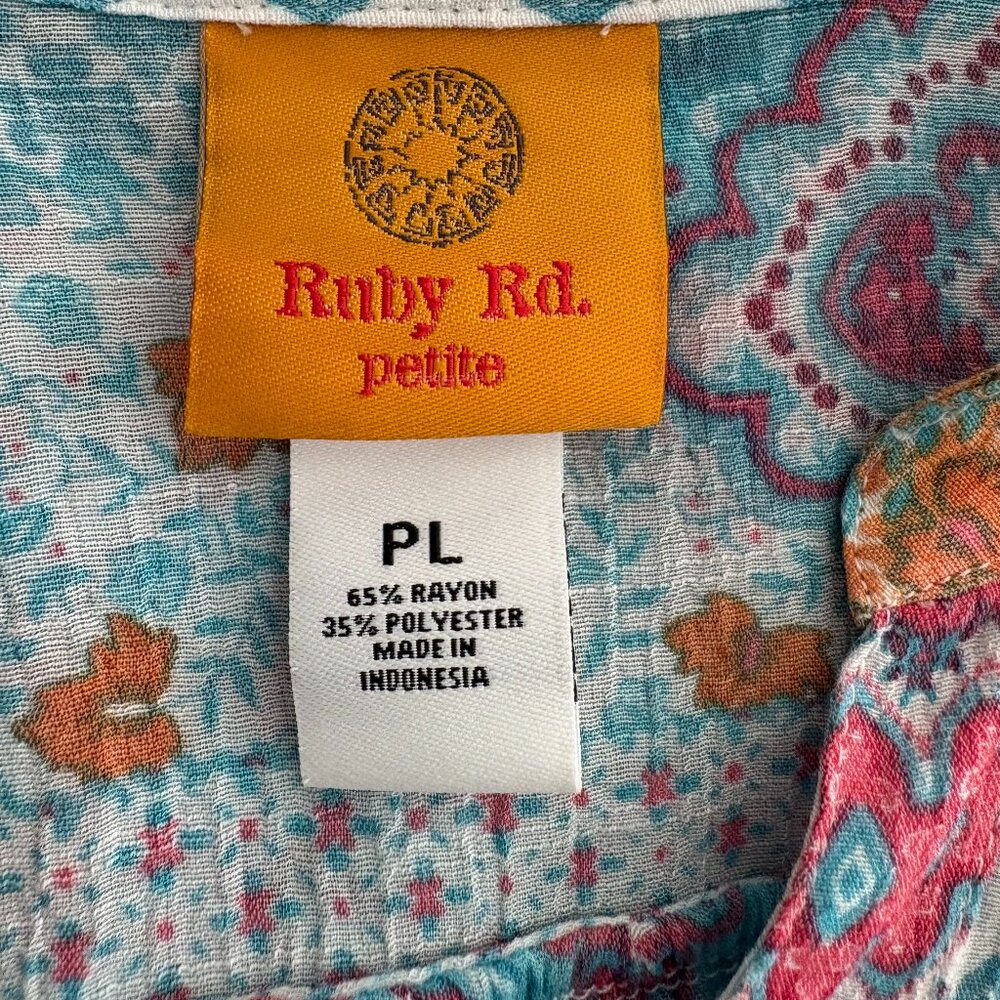 Pastel Patchwork Design Top PL Ruby Rd petite - Picture 4 of 5
